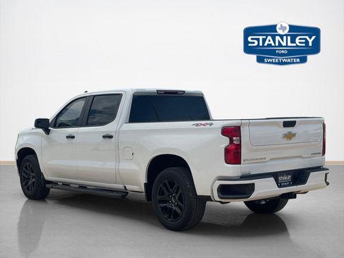 Used 2024 Chevrolet Silverado 1500 Custom AWD/4WD image 5