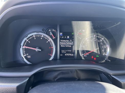 Used 2024 Toyota 4Runner Limited image 21