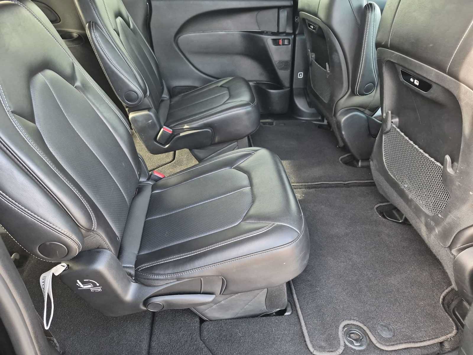 Used 2026 Chrysler Pacifica Select FWD image 20
