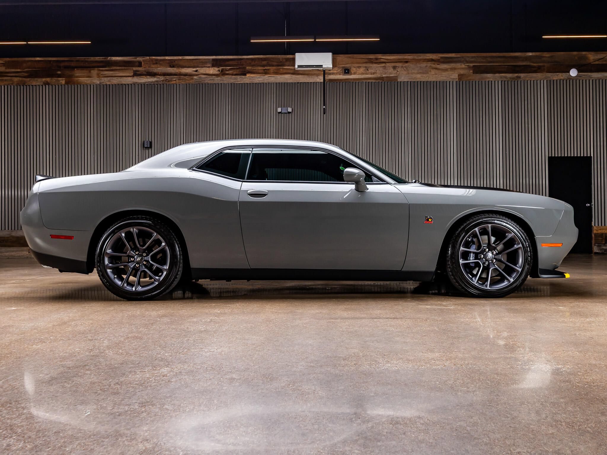 Used 2023 Dodge Challenger R/T Scat Pack w/ Plus Package RWD image 10