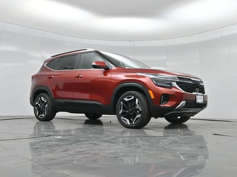 New 2026 Kia Seltos SX w/ SX Sunroof Package AWD/4WD image 2