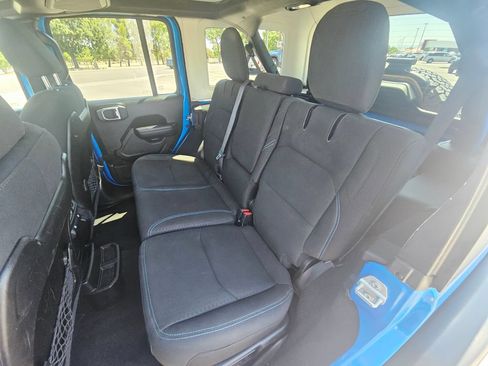 Used 2024 Jeep Wrangler Unlimited Rubicon 4xe AWD/4WD image 13