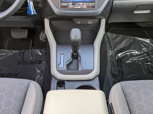 Certified 2025 Subaru Forester image 18