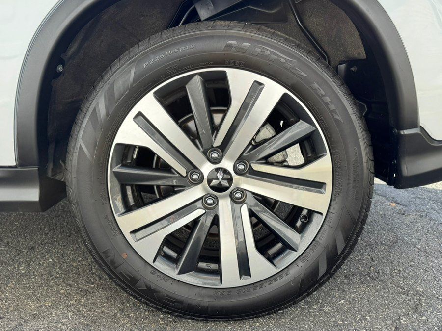 Used 2025 Mitsubishi Outlander Sport AWD image 32