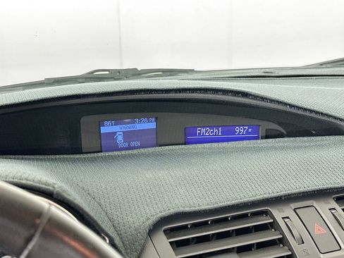 Used 2012 MAZDA MAZDA3 i Touring FWD image 19