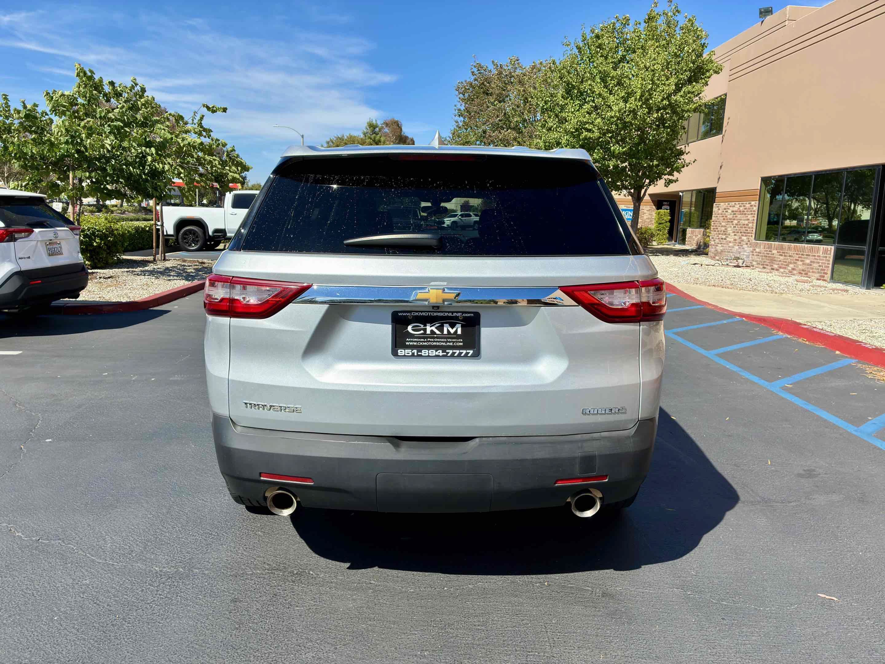 Used 2019 Chevrolet Traverse LS FWD image 9
