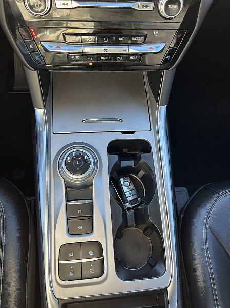 Used 2021 Ford Explorer Limited w/ Equipment Group 301A RWD image 11