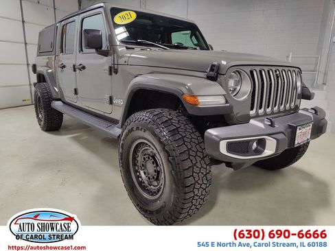 Used 2021 Jeep Gladiator Overland w/ Popular Equipment Package AWD/4WD image 1