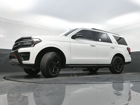 Used 2023 Ford Expedition Timberline image 28