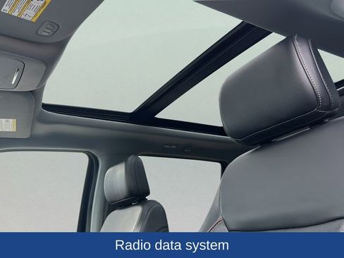 Used 2023 Ford F150 Lariat w/ Equipment Group 502A High image 12