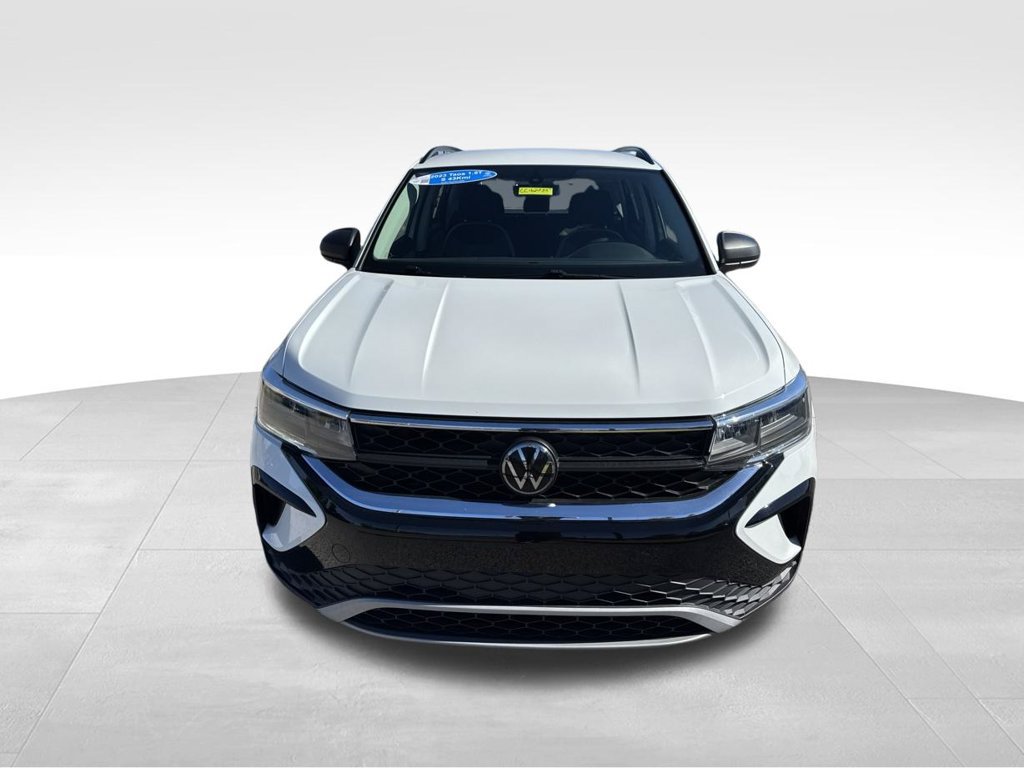 Used 2023 Volkswagen Taos S FWD image 3