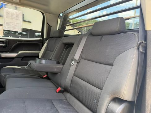 Used 2018 Chevrolet Silverado 2500 LT AWD/4WD image 38