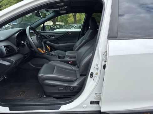 Used 2022 Subaru Outback Wilderness w/ Wilderness Package image 12