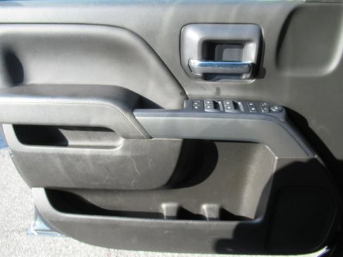 Used 2019 Chevrolet Silverado 1500 LT RWD image 20
