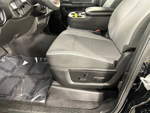 Certified 2024 RAM 2500 Big Horn w/ Safety Group image 18