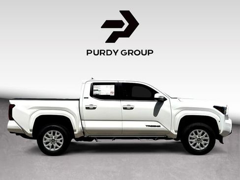 New 2026 Toyota Tacoma SR5 AWD/4WD image 9