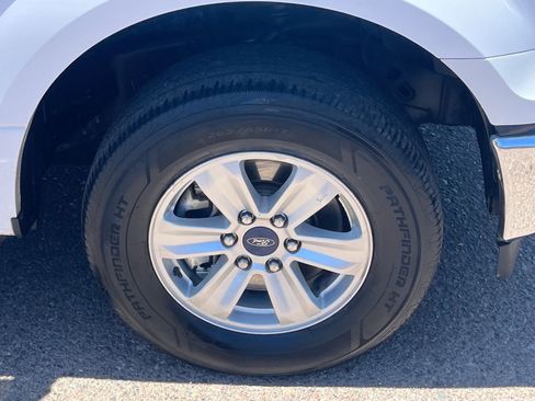 Used 2017 Ford F150 XLT RWD image 8