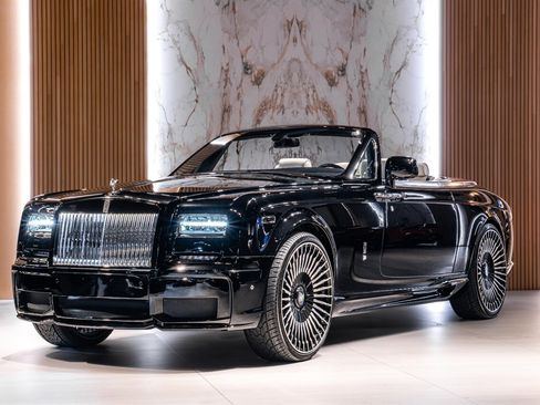 Used 2015 Rolls-Royce Phantom Drophead Coupe image 1