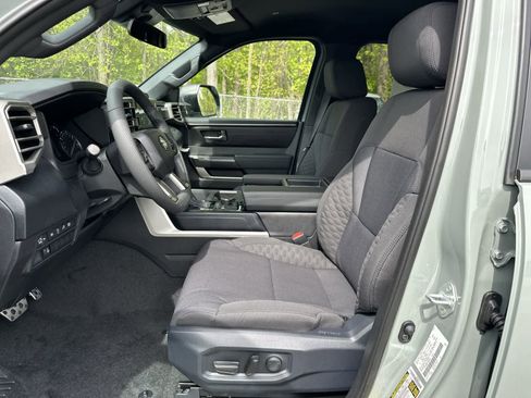 New 2026 Toyota Tundra SR5 AWD/4WD image 12
