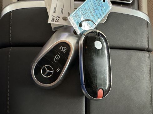 Certified 2024 Mercedes-Benz EQS 450+ SUV image 33