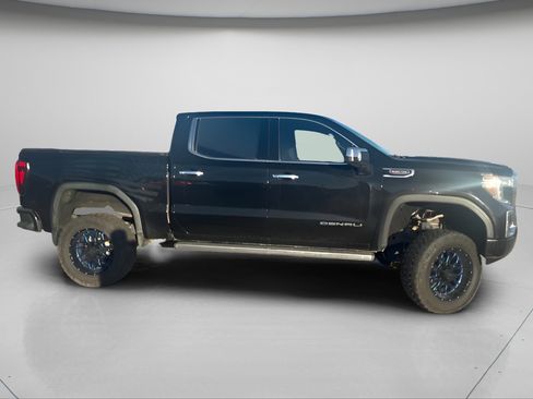 Used 2019 GMC Sierra 1500 Denali w/ Denali Ultimate Package AWD/4WD image 4