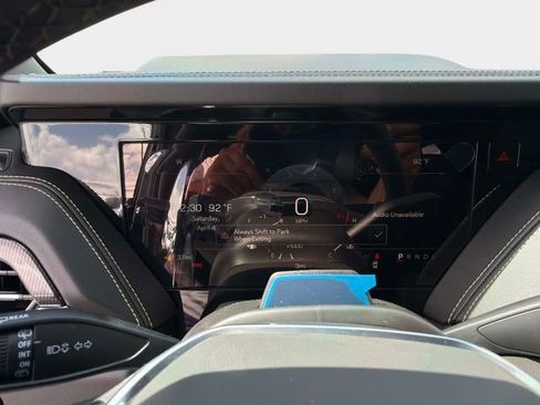 New 2026 GMC Yukon Elevation image 28