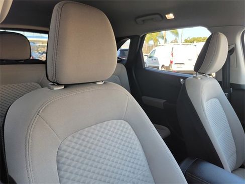 Certified 2020 Ford Escape SE image 14