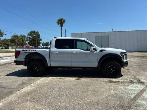 Used 2025 Ford F150 Raptor AWD/4WD image 2