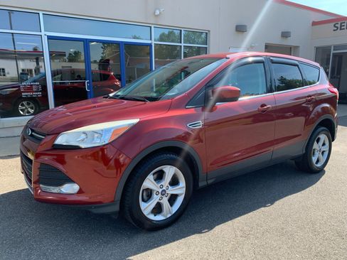 Used 2014 Ford Escape SE FWD image 1
