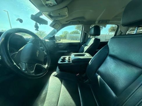Used 2018 Chevrolet Silverado 1500 LT w/ Texas Edition AWD/4WD image 10