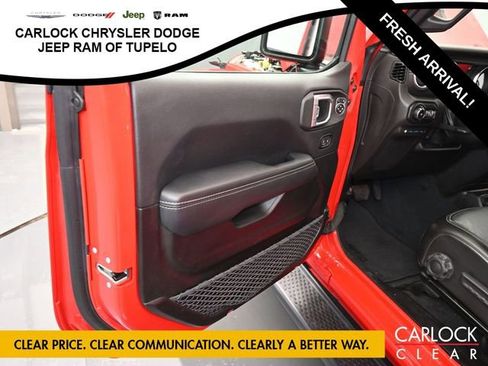 Used 2022 Jeep Wrangler Sahara image 13