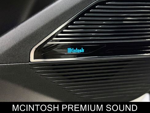 Used 2025 Jeep Wagoneer S Limited w/ Comfort Package image 14