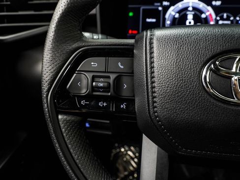 Used 2024 Toyota Sequoia TRD Pro AWD/4WD image 39