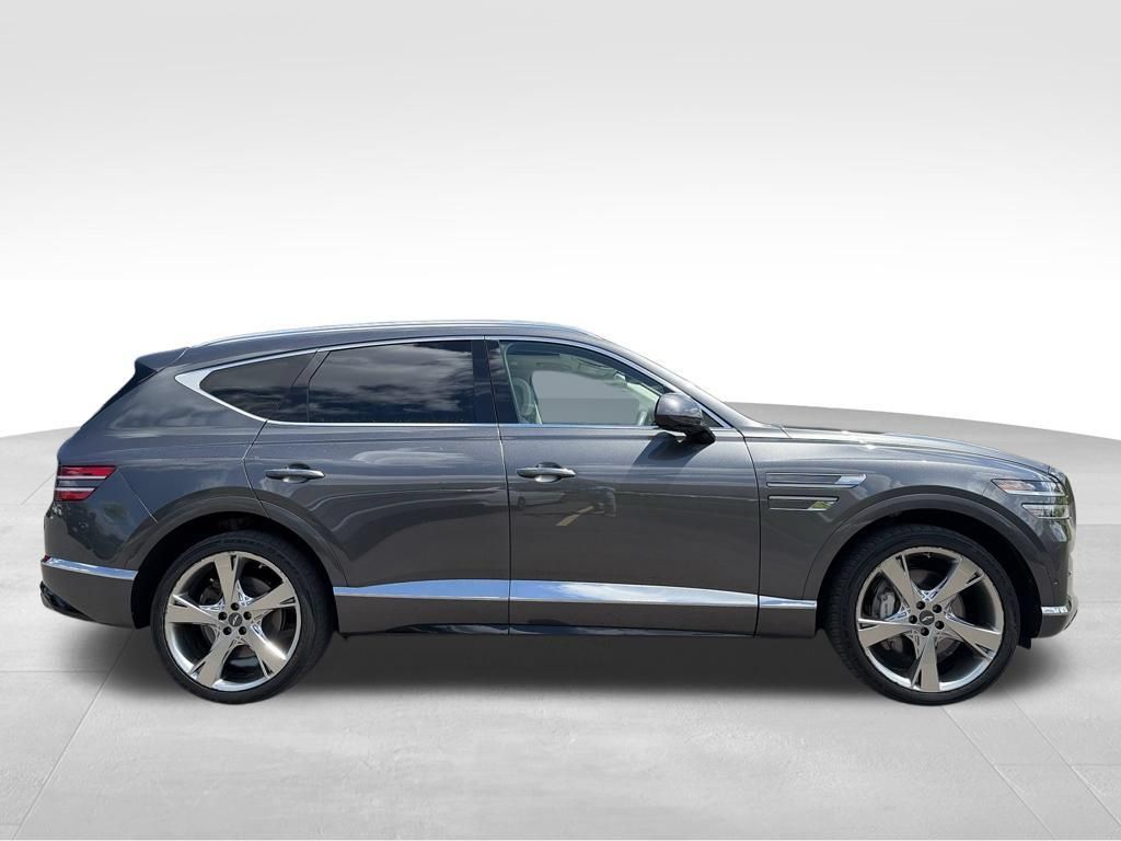 Used 2021 Genesis GV80 3.5T w/ Prestige Package 07 AWD/4WD image 2