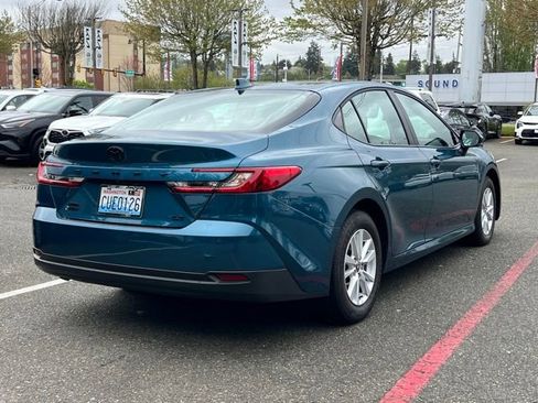 Used 2026 Toyota Camry LE w/ Convenience Package AWD/4WD image 5