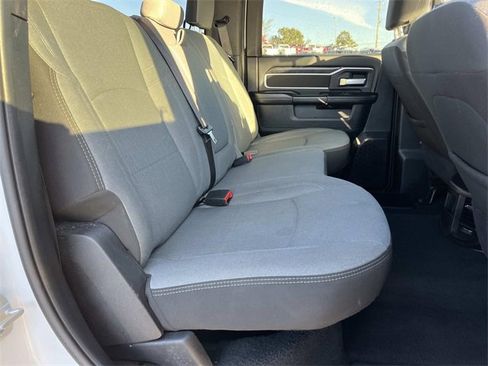 Used 2024 RAM 3500 Big Horn image 25