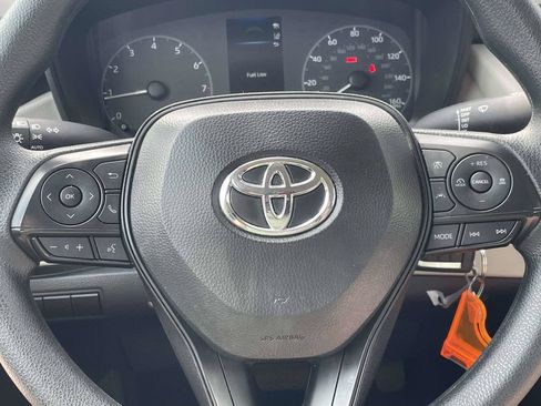 Used 2025 Toyota Corolla LE FWD image 20