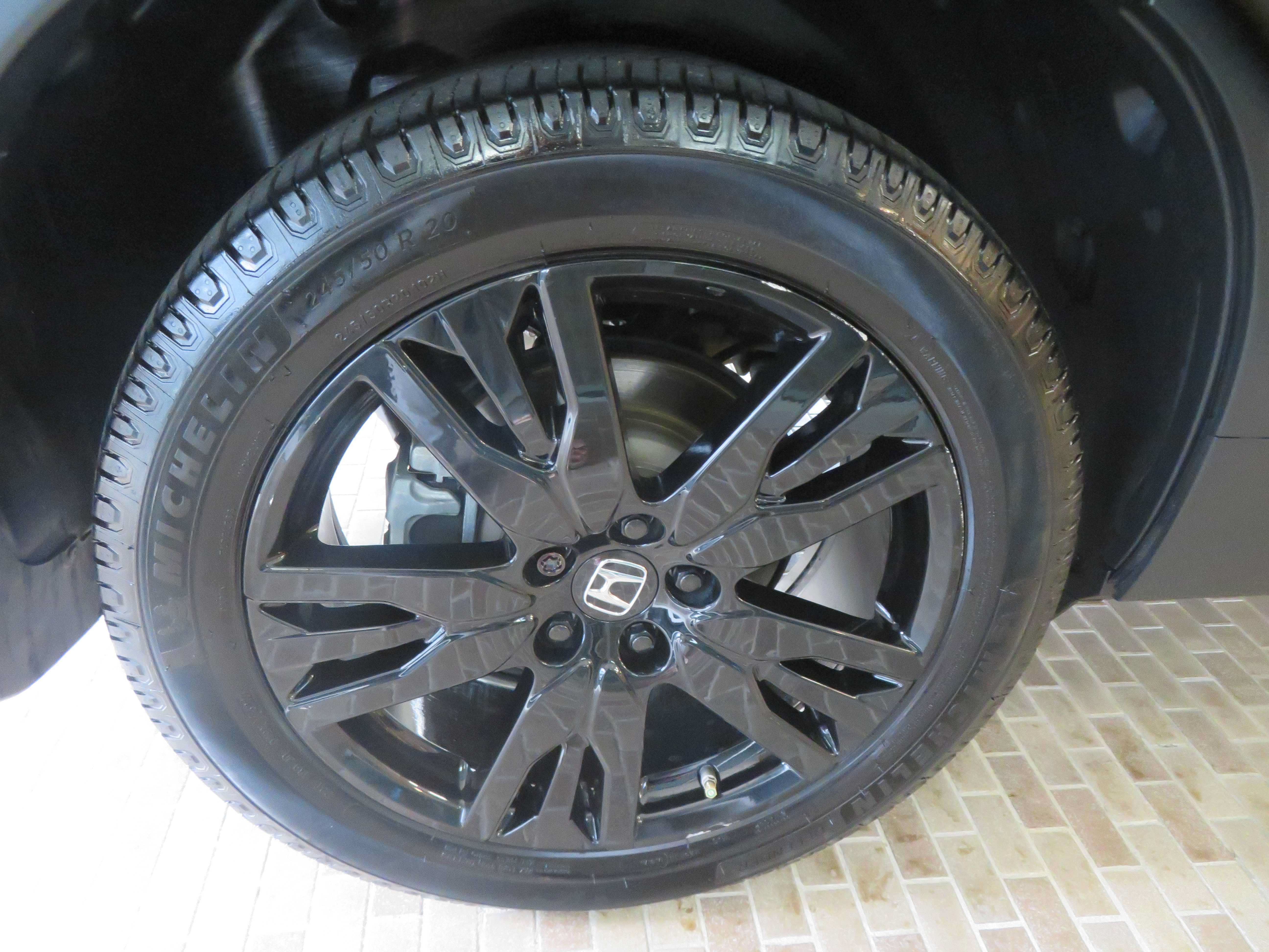 Used 2022 Honda Pilot Black Edition image 9