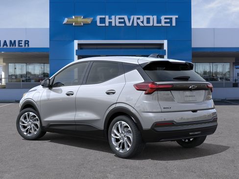 New 2027 Chevrolet Bolt LT FWD image 38