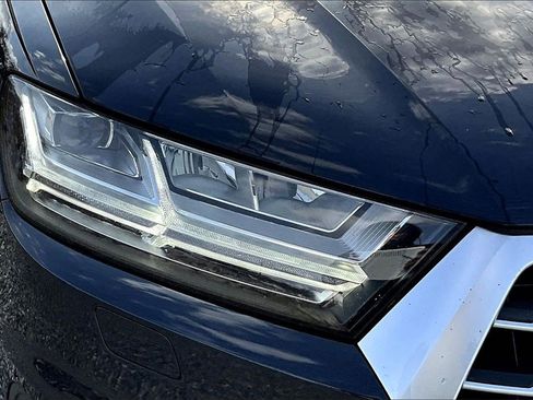 Used 2017 Audi Q7 3.0T Premium Plus w/ Premium Plus Package image 23