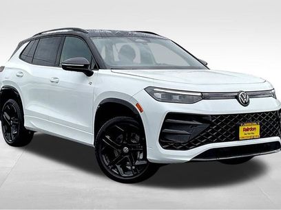 New 2025 Volkswagen Tiguan SE R-Line