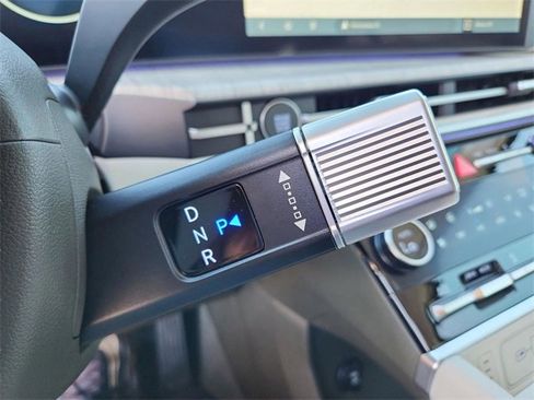 Used 2025 Hyundai Santa Fe Calligraphy image 23