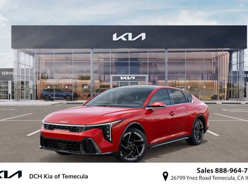 New 2025 Kia K4 GT-Line image 1