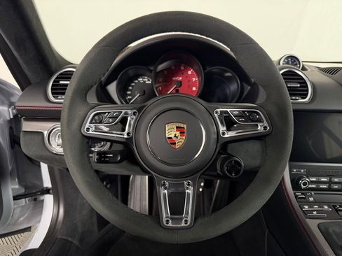 Certified 2025 Porsche 718 Cayman GT4 image 23