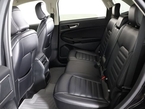 Used 2024 Ford Edge SEL AWD/4WD image 35