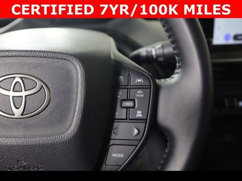 Used 2024 Toyota Prius LE image 21