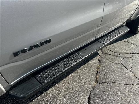 Used 2025 RAM 1500 Big Horn AWD/4WD image 14