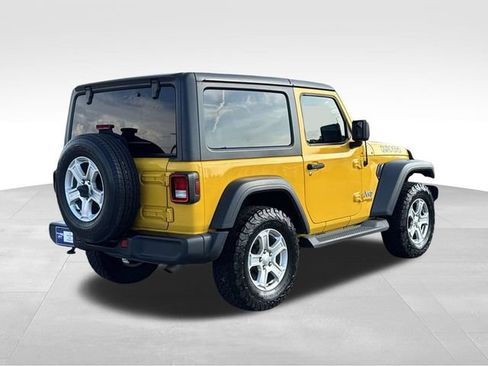 Used 2018 Jeep Wrangler Sport AWD/4WD image 5