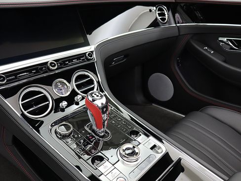 New 2026 Bentley Continental GTC image 40