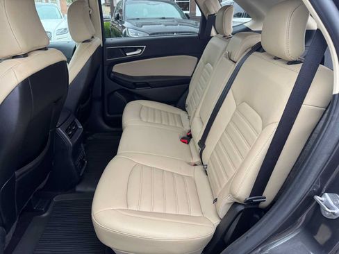 Used 2020 Ford Edge SEL w/ Convenience Package FWD image 24